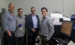 Lilac Solutions test laboratory being visited by Lake's Board with Lilac's CEO and VP Technology