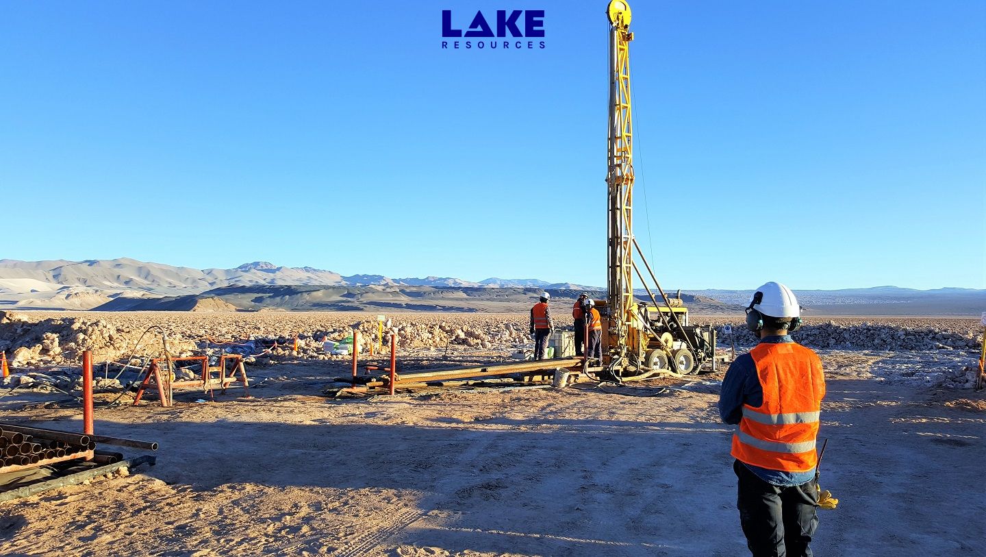 首次矿石储量定义的湖泊资源旗舰 Kachi Project