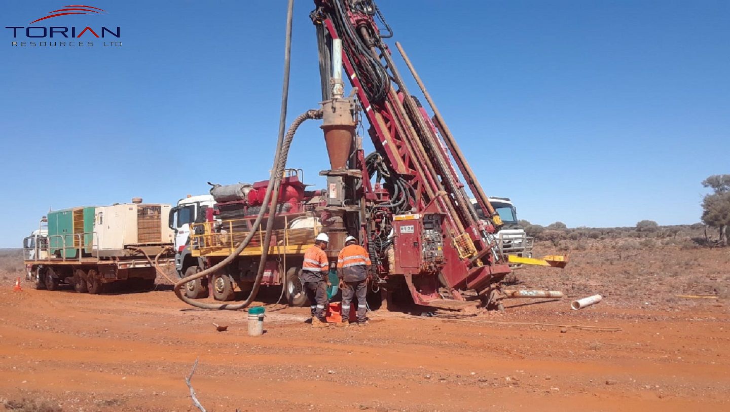 Initial Mt Stirling Results Confirm Gold System Extension