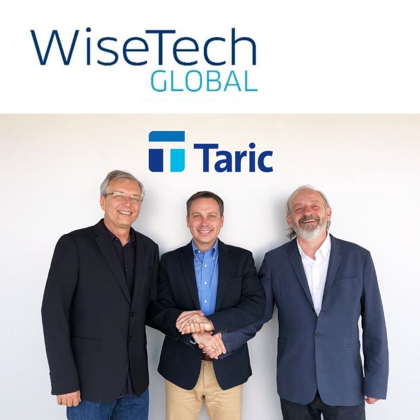 Enrique Miret, Vlad Bilanovsky (WiseTech) and Guillermo Salafranca